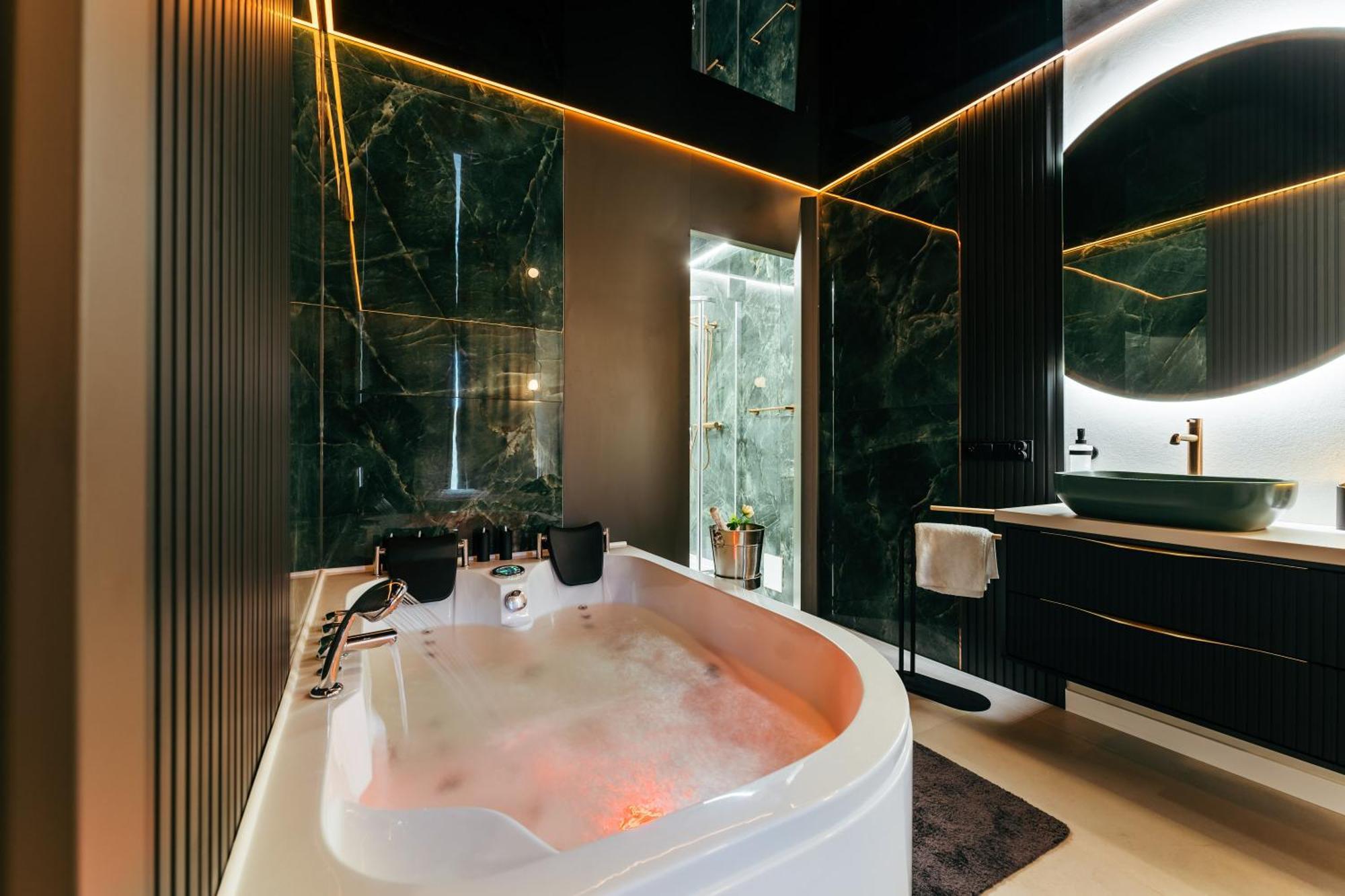 Z Jacuzzi Perlowa Przystan Rent Kollataja