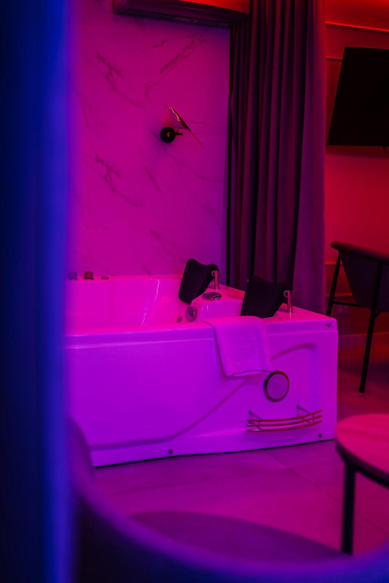 Apartment Z Jacuzzi Perlowa Przystan Rent Kollataja *