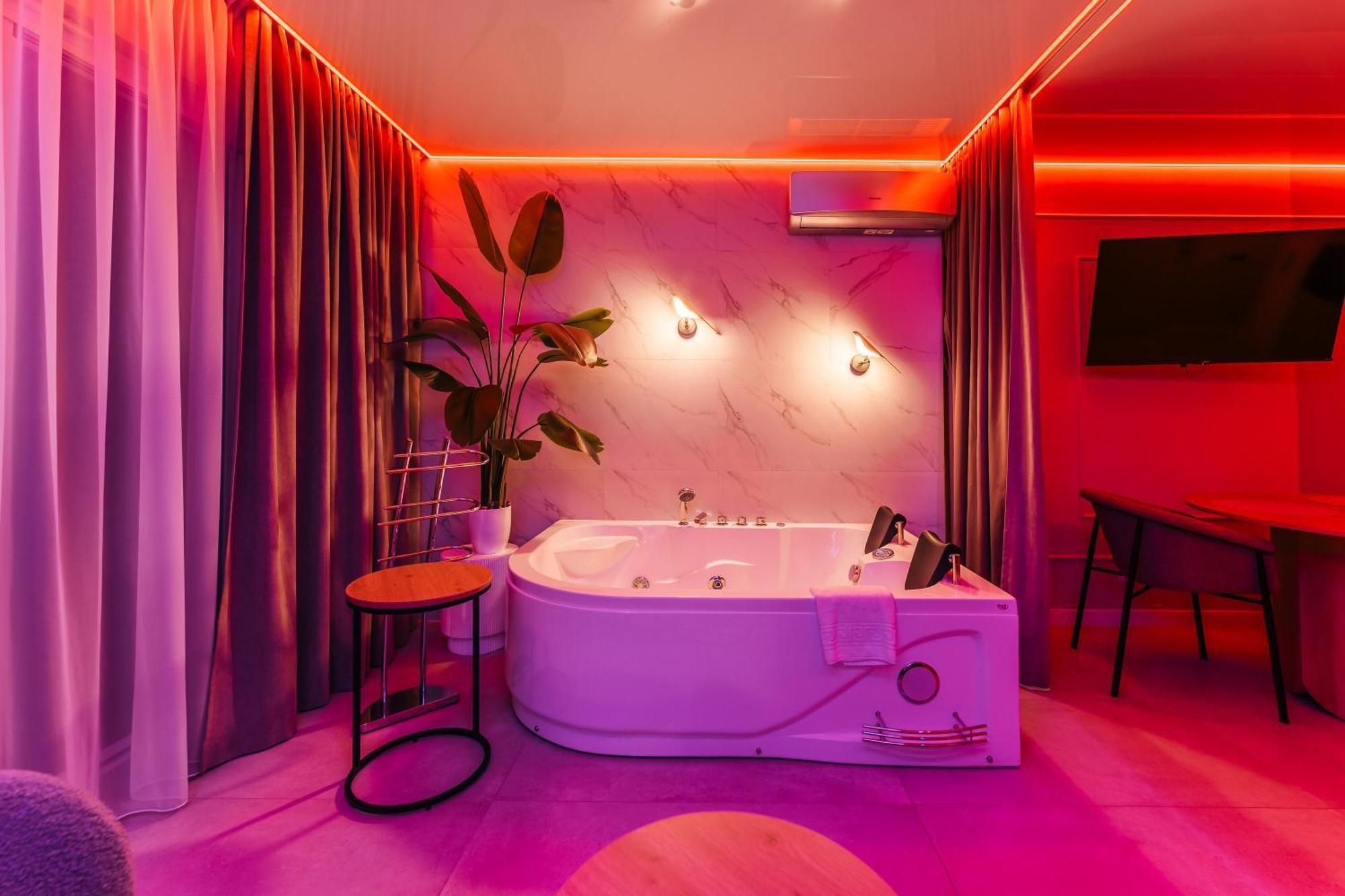 Z Jacuzzi Perlowa Przystan Rent Kollataja Apartment *