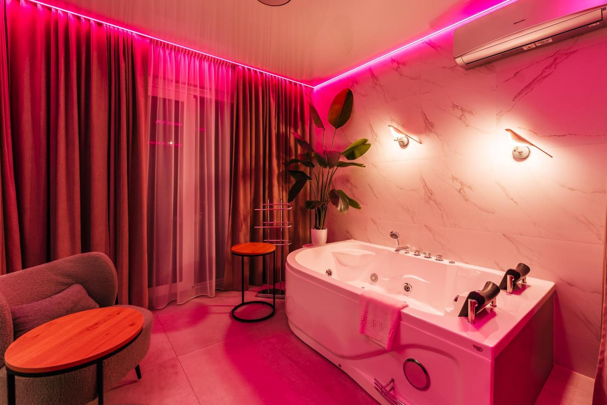 Z Jacuzzi Perlowa Przystan Rent Kollataja Apartment *